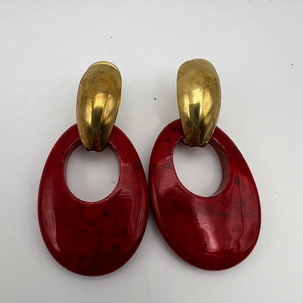 Vintage Red Howlite interchangeable oval stone gold tone pierced earrings